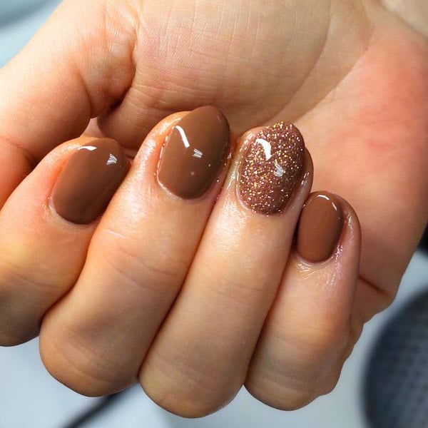 Klassische Maniküre