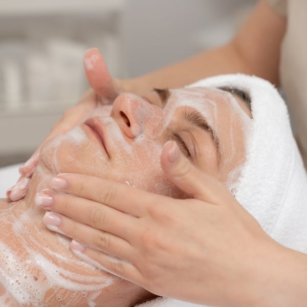 Individuelle Gesichtsbehandlung